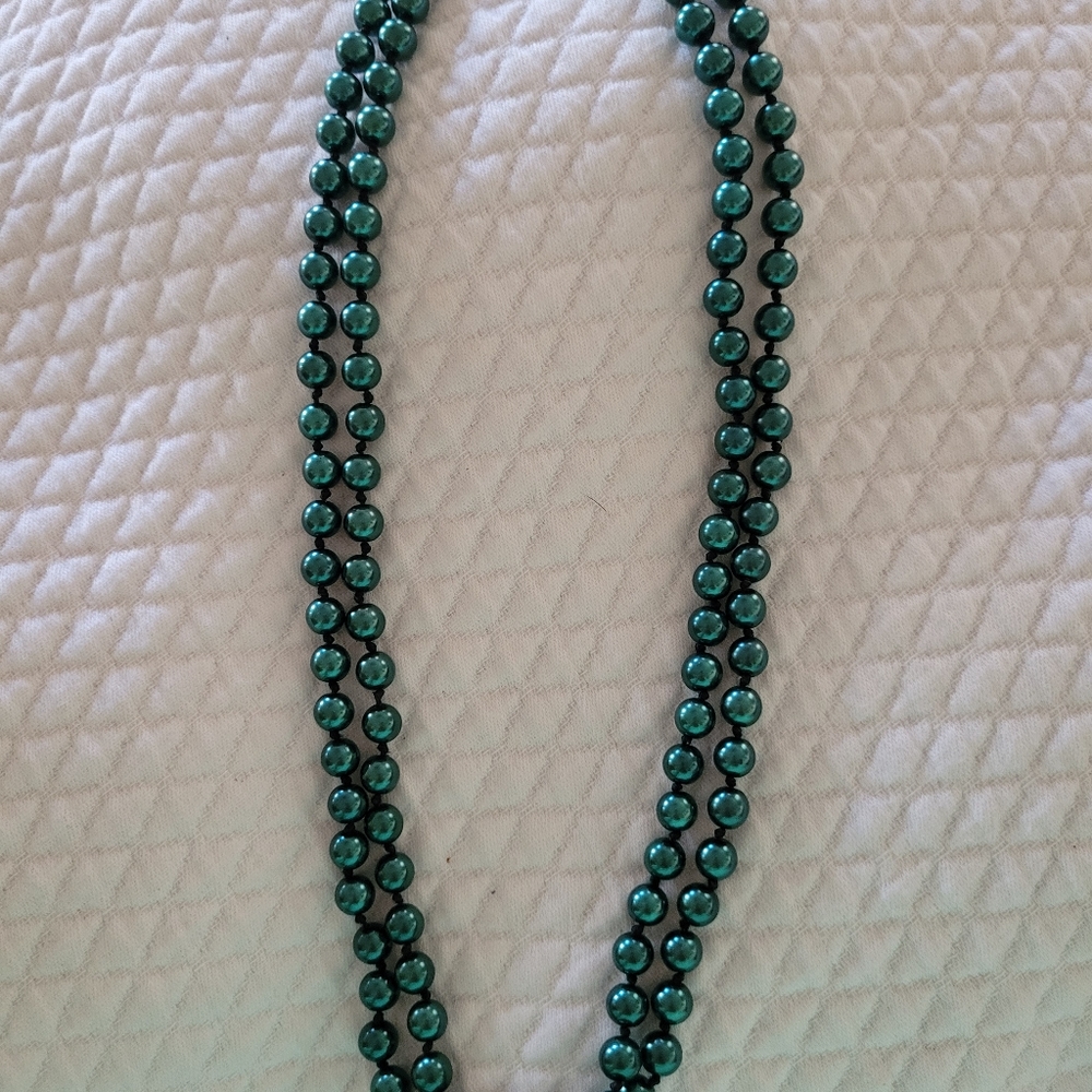 Vintage Lady Remington Necklace